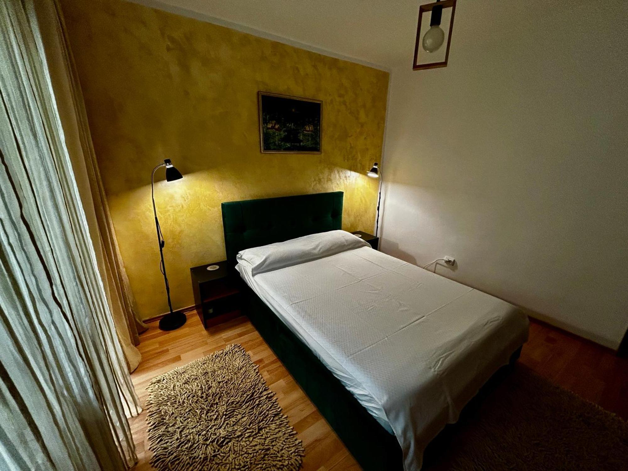 Elina Apartment *